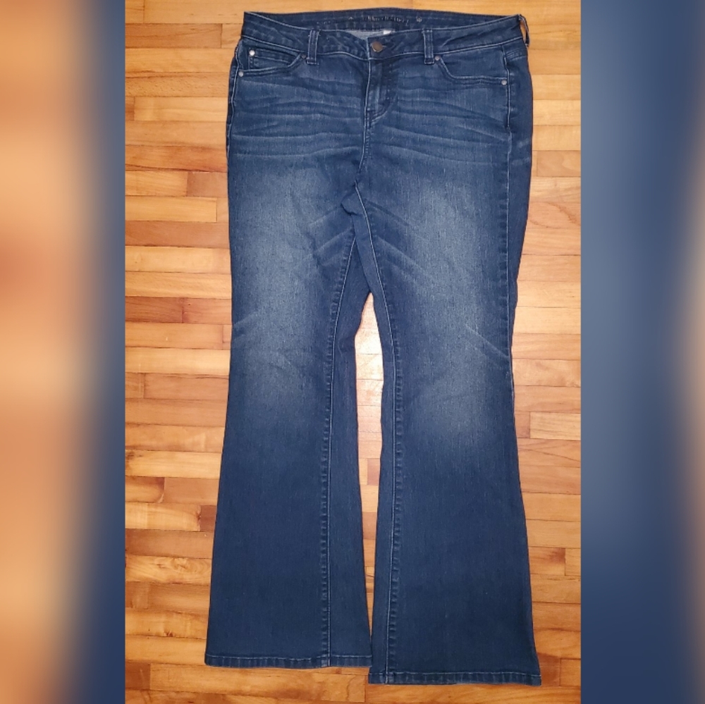 Jennifer Lopez jeans
